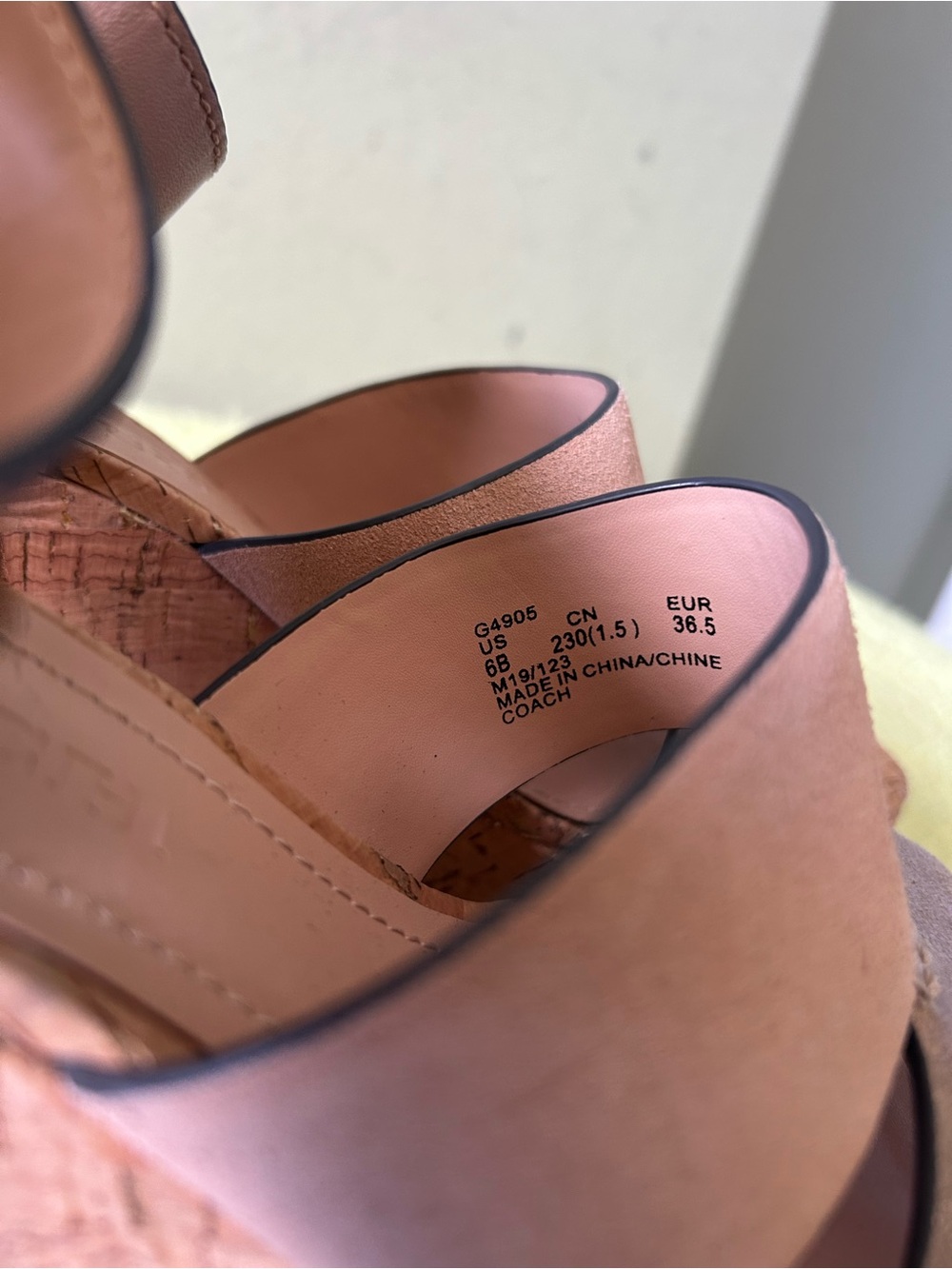 Coach Isia Metallic Wedged Leather Cork Open Toe Sz 6 Like New - Picture 10 of 12